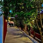 Neptune Family Villa